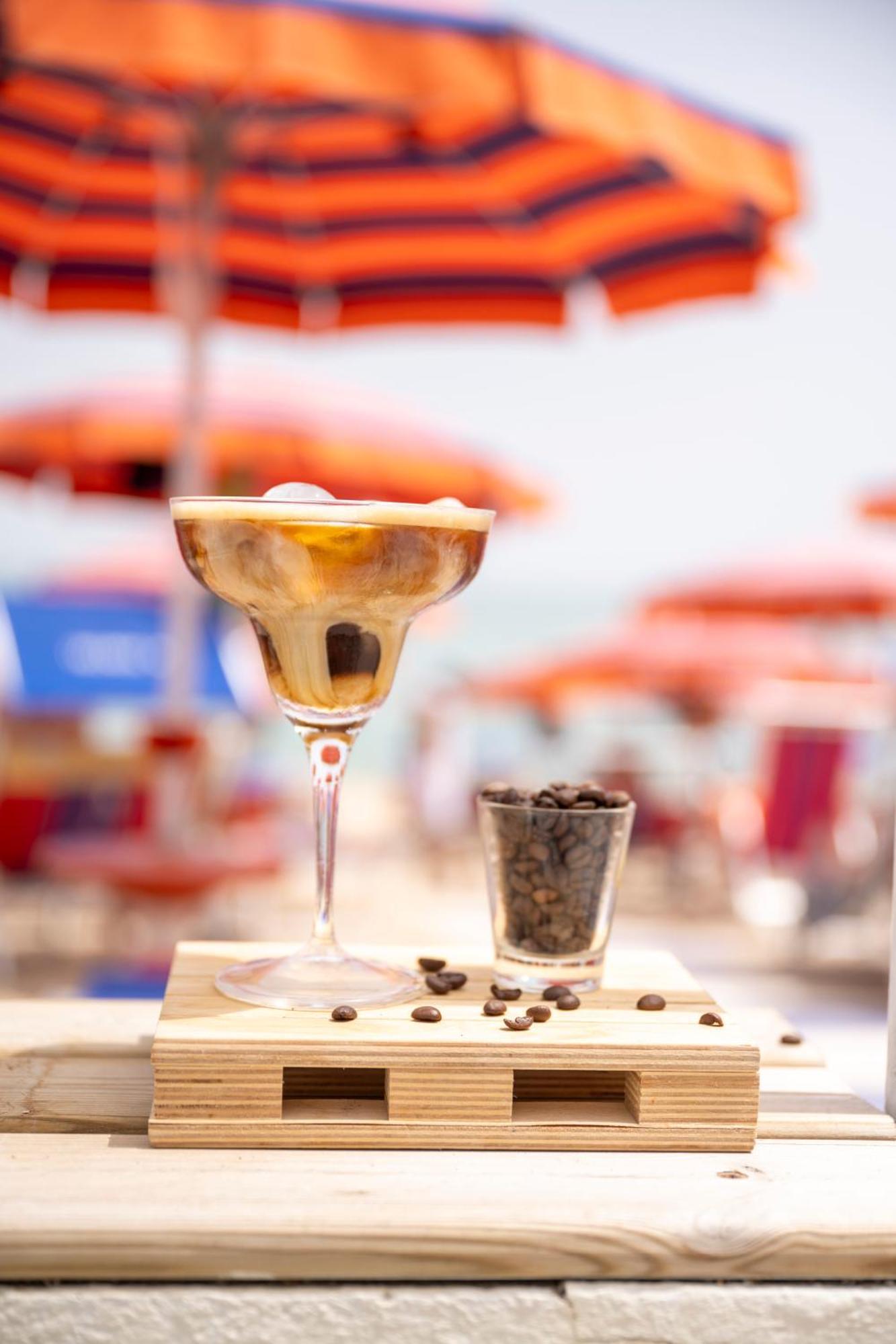 Hotel Kon Tiki ヌマーナ エクステリア 写真